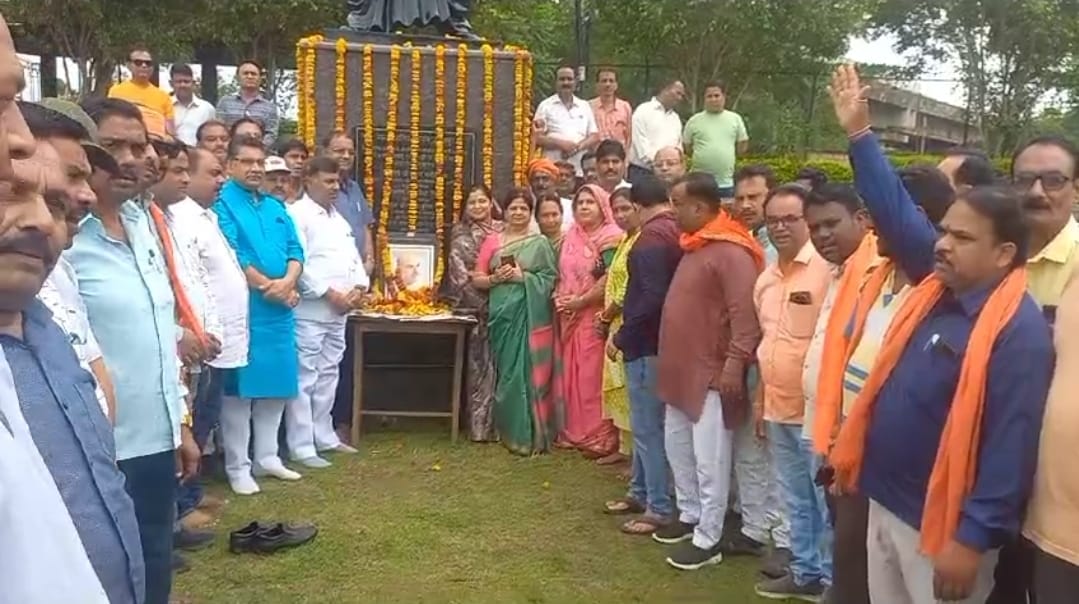 डॉ श्यामा प्रसाद मुखर्जी
