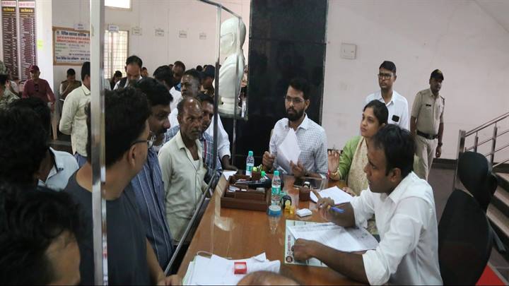 कलेक्टर