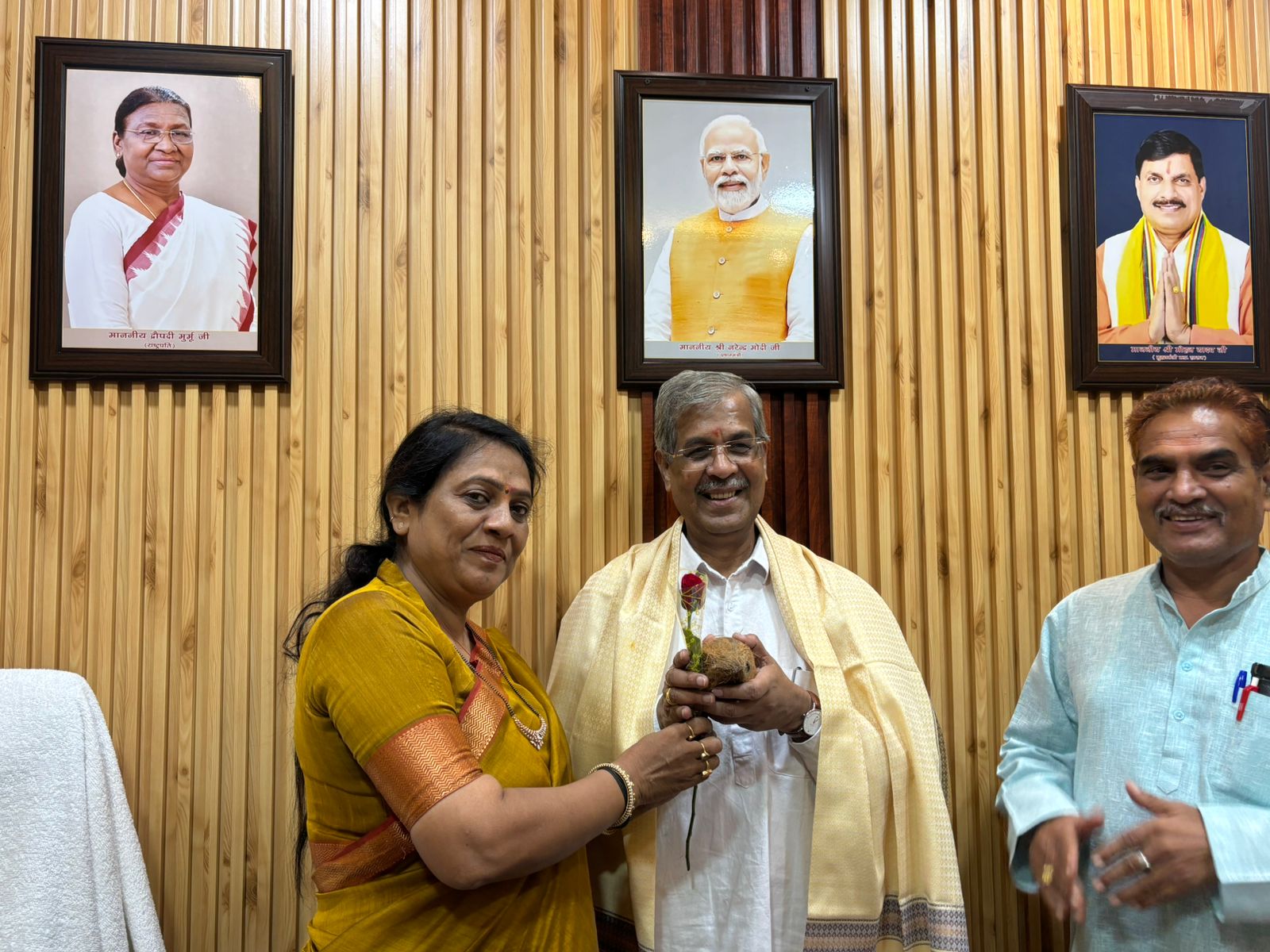 शिक्षक