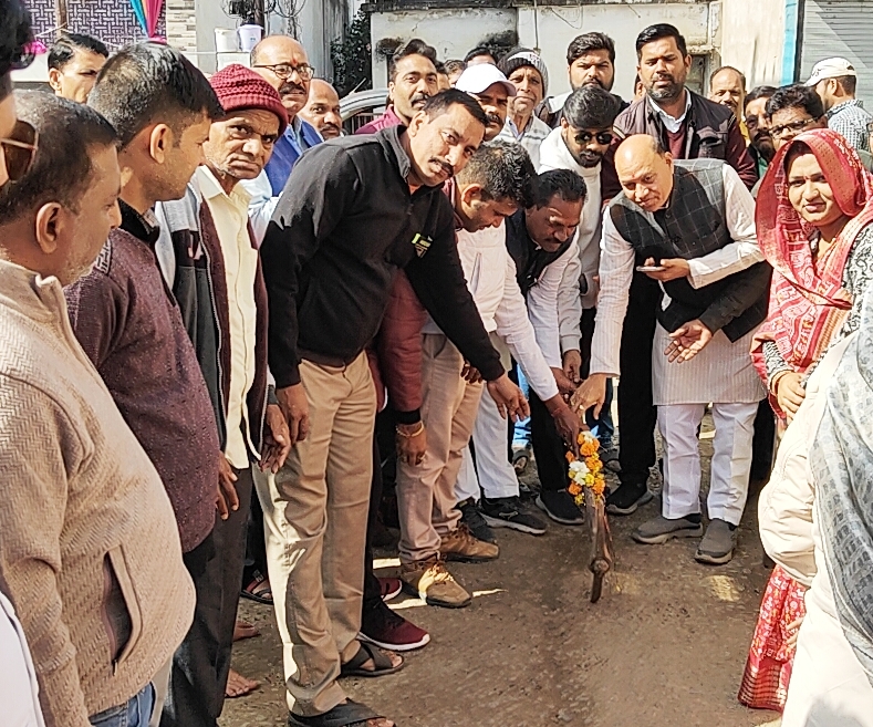 विकास के मामले में मकरोनिया कभी भी पीछे नहीं रहेगा -विधायक लारिया