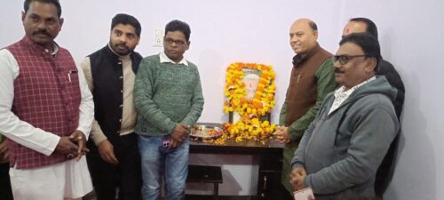 अटल जी की 100वीं जन्म जयंती पर विधायक लारिया ने पुष्पांजलि अर्पित की
