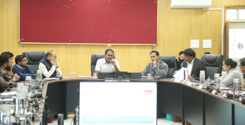 अस्पतालों का करें निरीक्षण, फायर ऑडिट करें , देखें मूलभूत व्यवस्थाएं
