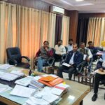 सभी पेंशन प्रकरणों को संवेदनशीलता के साथ समय सीमा में निराकरण करें-संभाग कमिश्नर सुचारी