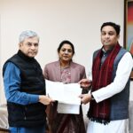 सांसद डॉ. लता वानखेड़े ने नई दिल्ली में रेल मंत्री अश्विनी वैष्णव से की महत्वपूर्ण भेंट